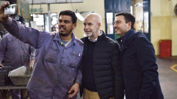 Rodrigo de Loredo acelera y se acopla a la estrategia de Martín Lousteau a nivel nacional, apoyando a Horacio Rodríguez Larreta. Rodrigo de Loredo acelera y se acopla a la estrategia de Martín Lousteau a nivel nacional, apoyando a Horacio Rodríguez Larreta.