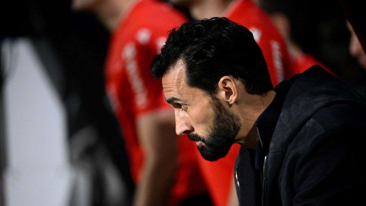 Álvaro Arbeloa, obligado a rearmar el equipo tras las múltiples bajas antes del choque con el Manchester City. Álvaro Arbeloa, obligado a rearmar el equipo tras las múltiples bajas antes del choque con el Manchester City.