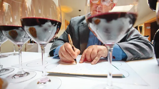 Michel Bettane, enólogo, cree que China será un gran productor de vinos y tiene un nivel premium. Michel Bettane, enólogo, cree que China será un gran productor de vinos y tiene un nivel premium.