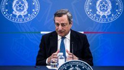 altText(Sergio Mattarella rechazó la renuncia de Mario Draghi)}