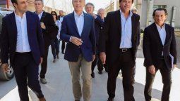 altText(Macri, complicado: La UIF pidió inhibir sus bienes, los de Vicentín, Sandleris y González Fraga)}