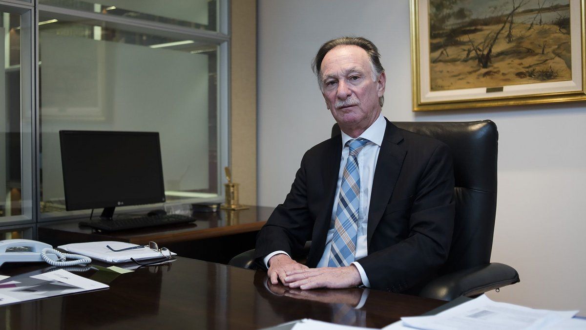 Gustavo Weiss, presidente de Camarco, muy preocupado por la paralización de la obra pública.