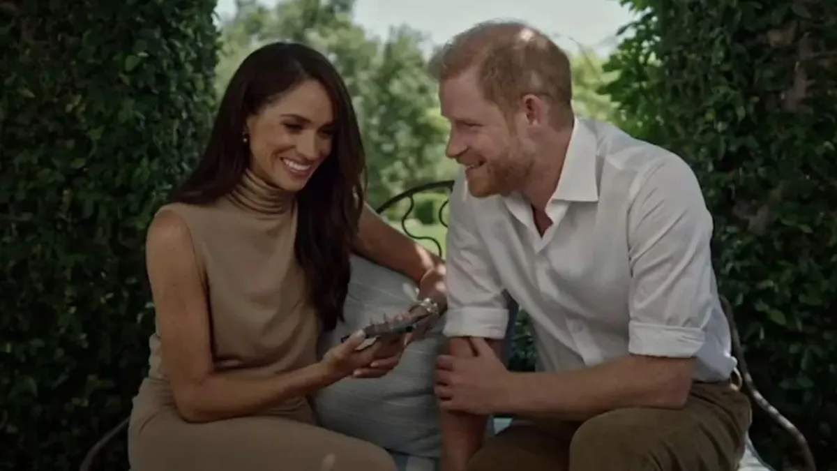 Harry y Meghan se muestran juntos y crecen las sospechas, ¿estrategia de prensa o desvían rumores? Harry y Meghan se muestran juntos y crecen las sospechas, ¿estrategia de prensa o desvían rumores?