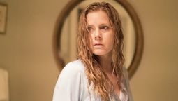 altText(Tiene 8 episodios y es la miniserie que nadie puede creer que exista)}