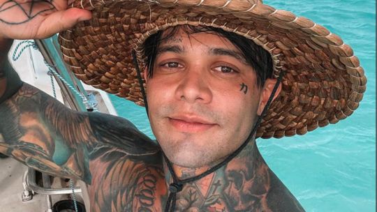 El influencer colombiano Yeferson Cossio volvió a estallar en plena Navidad y reabrió un debate incómodo que muchos prefieren evitar. ¿Qué pasó esta vez? El influencer colombiano Yeferson Cossio volvió a estallar en plena Navidad y reabrió un debate incómodo que muchos prefieren evitar. ¿Qué pasó esta vez?