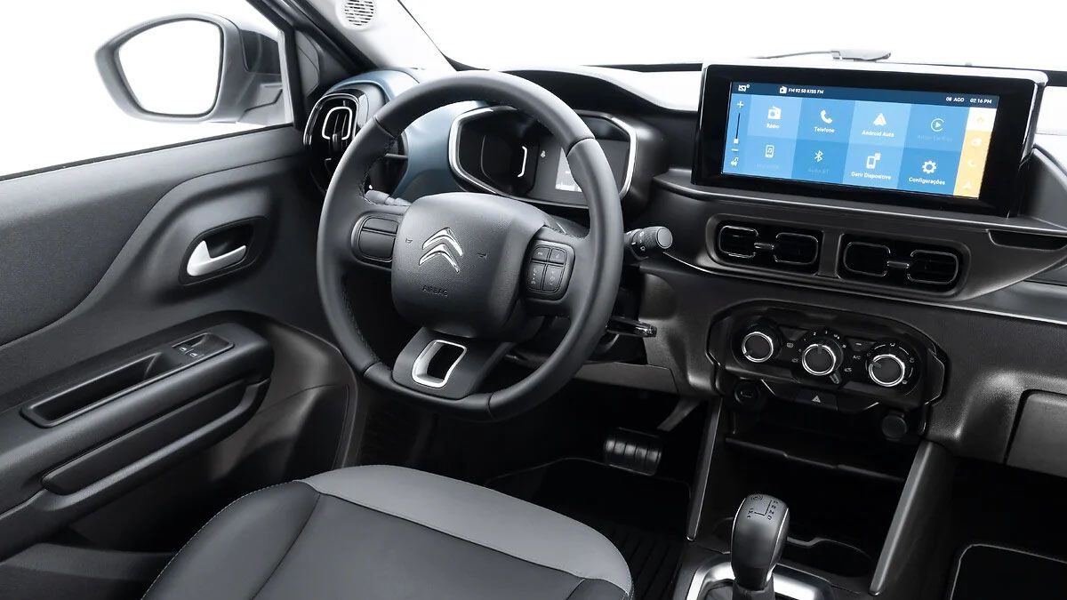 El interior. El interior. 