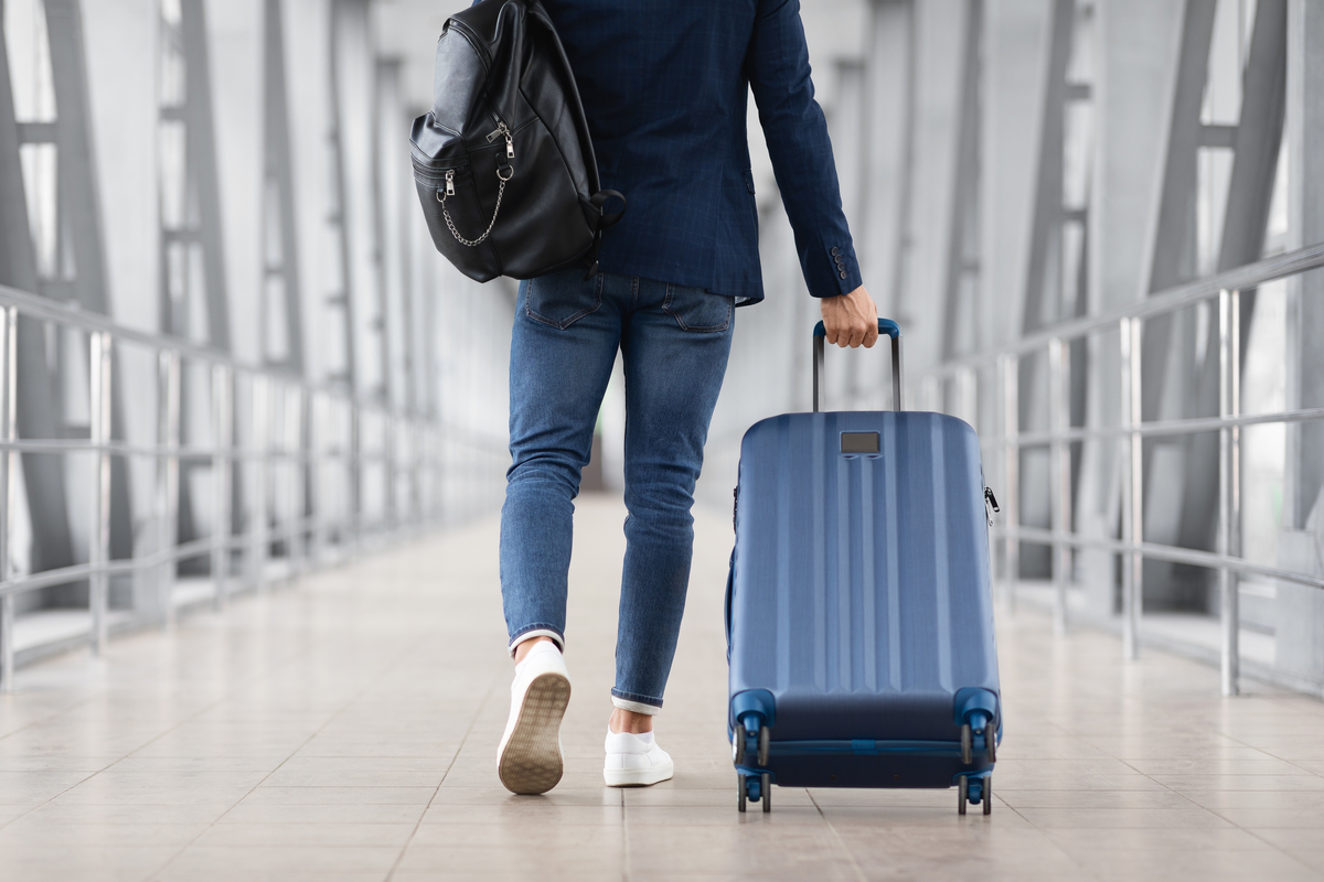 Aerolíneas Argentinas se despide del carry on gratuito. Aerolíneas Argentinas se despide del carry on gratuito.