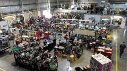 LasPymes argentinas esquivan el sistema bancario, buscan tasas más competitivas yapuntan a nuevas alternativas con rendimiento de hasta el 8.5% en dólares. LasPymes argentinas esquivan el sistema bancario, buscan tasas más competitivas yapuntan a nuevas alternativas con rendimiento de hasta el 8.5% en dólares.