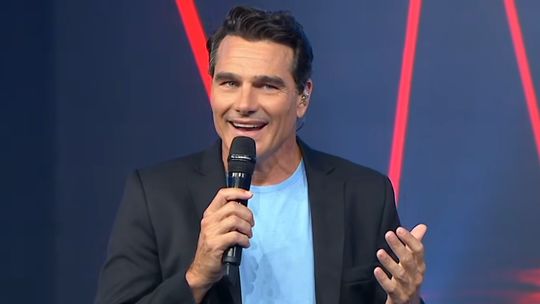 Preocupación en América TV: Hernán Drago deja atrás a Beto Casella en la pelea por el rating. Preocupación en América TV: Hernán Drago deja atrás a Beto Casella en la pelea por el rating.