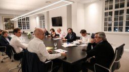 altText(Inminente pico de la curva: Kicillof y Larreta acordaron suspender en el tiempo la flexibilización)}