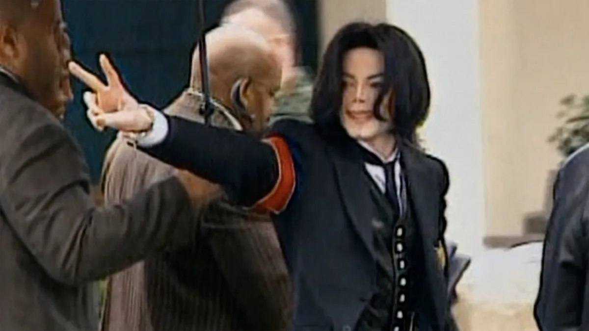 Netflix estrenó un documental de 3 episodios que reconstruye el histórico juicio de Michael Jackson de 2005 con testimonios, archivos y nuevas perspectivas sobre uno de los casos más mediáticos. Foto: Netflix Netflix estrenó un documental de 3 episodios que reconstruye el histórico juicio de Michael Jackson de 2005 con testimonios, archivos y nuevas perspectivas sobre uno de los casos más mediáticos. Foto: Netflix