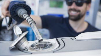 nafta con super descuentos del 30% y hasta $40.000 de reintegro en febrero nafta con super descuentos del 30% y hasta $40.000 de reintegro en febrero