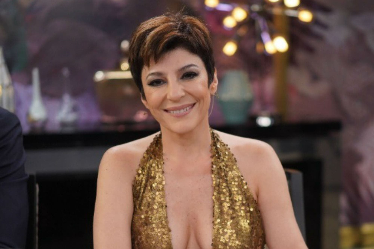 Carolina Papaleo será la nueva conductora de TVR junto a Juan Di Natale, debutando el sábado 4 de abril. Fuente: El Trece. Carolina Papaleo será la nueva conductora de TVR junto a Juan Di Natale, debutando el sábado 4 de abril. Fuente: El Trece.