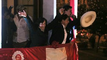 pedro castillo fue proclamado nuevo presidente de peru pedro castillo fue proclamado nuevo presidente de peru