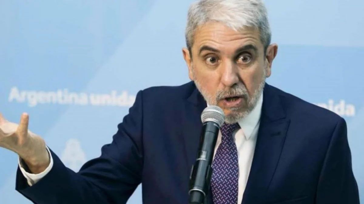 El ministro de Seguridad, Aníbal Fernández,desafió a los productores: "Ni sueñen con ingresar con tractores a la Ciudad de Buenos Aires".