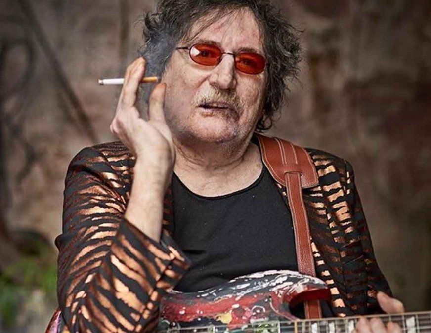 El pronóstico de Charly García es reservado pero evoluciona favorablemente.&nbsp;
