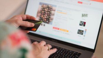 El Cyber Monday ofrece oportunidades únicas en moda, belleza y más. El Cyber Monday ofrece oportunidades únicas en moda, belleza y más.