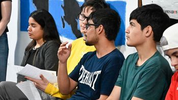 ElMunicipio de Tigre puso en marcha una nueva edición del programa Envión yanunció importantes descuentos en útiles escolares. ElMunicipio de Tigre puso en marcha una nueva edición del programa Envión yanunció importantes descuentos en útiles escolares.