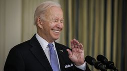 altText(Joe Biden e incómodos rumores de gases, pero no de carbono)}