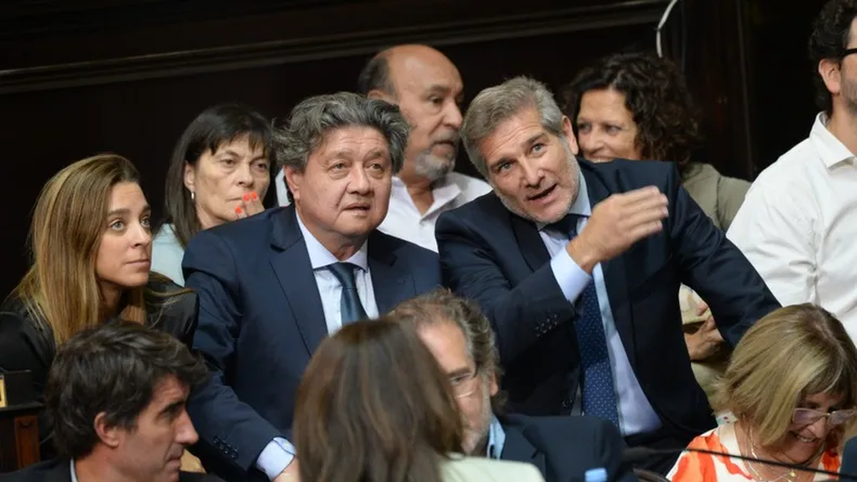 Unión y Libertad: Silvana Ventura, Carlos Kikuchi y Sergio Vargas. Unión y Libertad: Silvana Ventura, Carlos Kikuchi y Sergio Vargas.