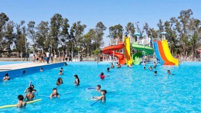 El parque acuático gratuito que rompe récord de visitas este verano