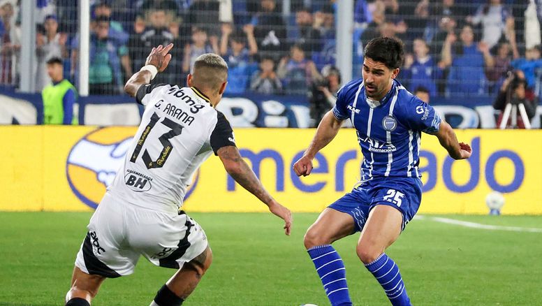 Godoy Cruz 0 - Mineiro 1: el Tomba quedó eliminado pero dejó una imagen promisoria de cara a un futuro con urgencias