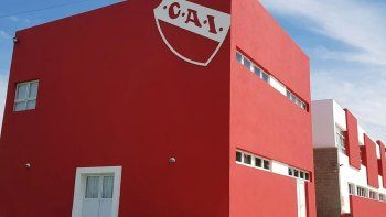 Unaempleada de Independiente denunció abuso sexual por parte de un trabajador delclub que, según la institución, ya fue separado de su función. Unaempleada de Independiente denunció abuso sexual por parte de un trabajador delclub que, según la institución, ya fue separado de su función.