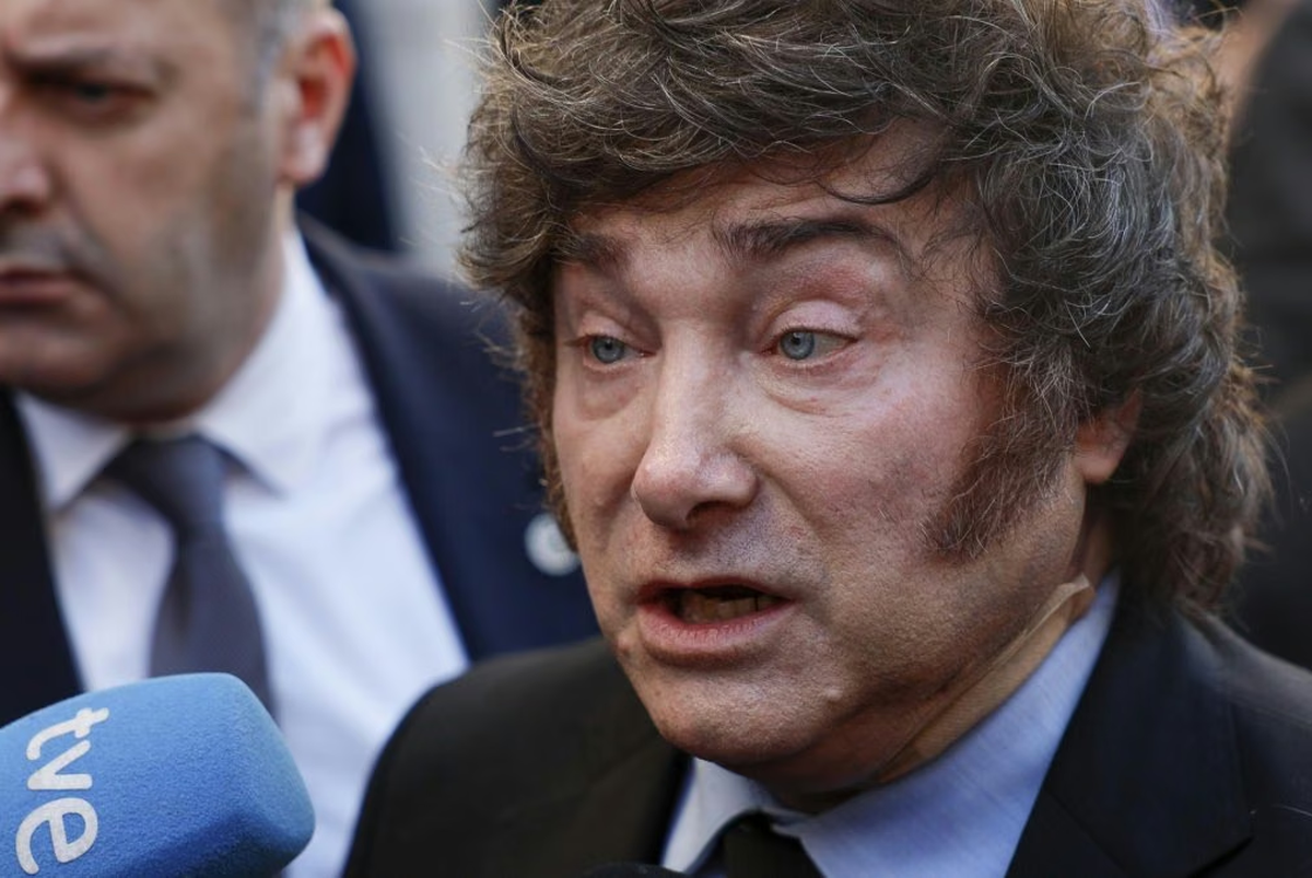 Javier Milei llam&oacute; "zurdo ladr&oacute;n" a Lula &iquest;c&oacute;mo se vuelve de eso para seguir con v&iacute;nculo comercial? (Foto: Agencia EFE)