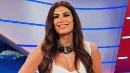 Flor de la V conducirá Los profesionales de siempre en El Nueve tras su salida de América TV. Flor de la V conducirá Los profesionales de siempre en El Nueve tras su salida de América TV.