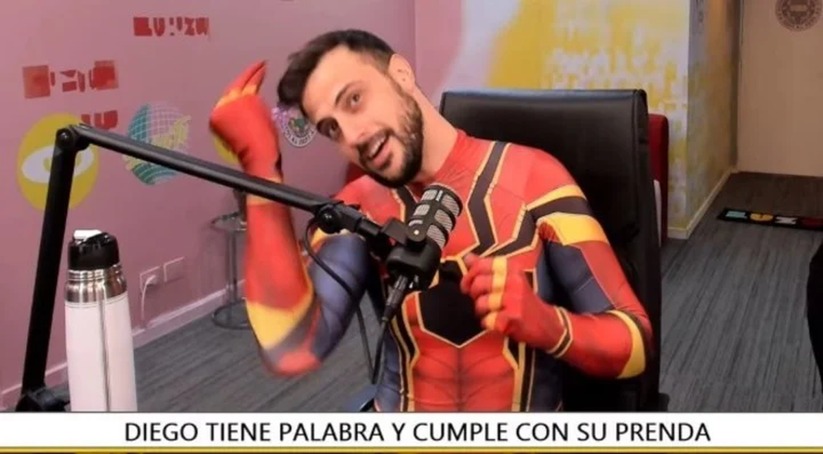 Leuco decidió alejarse del periodismo político para empezar a dedicarse a formatos más relacionados con el entretenimiento, como en su exitoso envío en Luzu TV.