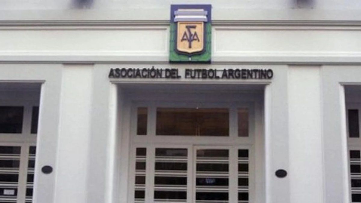 AFA y una medida sin precedente AFA y una medida sin precedente