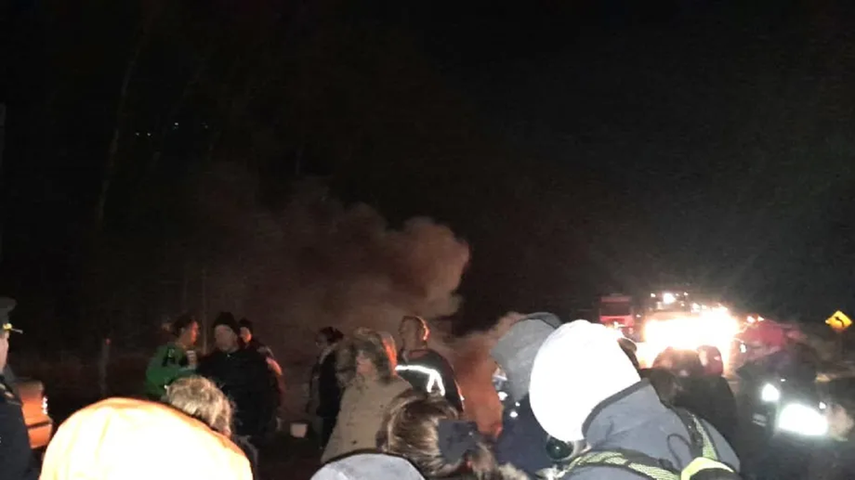 Vecinos cortan la Ruta 7 en Vaca Muerta.