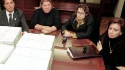 altText(Macri y Peña invitaron a un acto con medallas para Aldo Rico, Cristina y Carrió)}