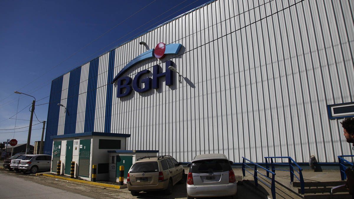 Las afamadas empresas de electrodomésticos BGH y Groupe SEB se asociaron para potenciar el mercado argentino. Las afamadas empresas de electrodomésticos BGH y Groupe SEB se asociaron para potenciar el mercado argentino.