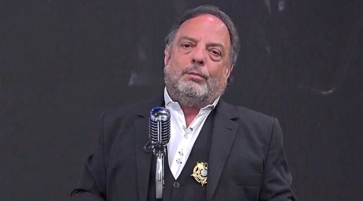 No se guardó nada: Baby Etchecopar cargó con dureza contra Javier Milei. (Foto: Captura de video)
