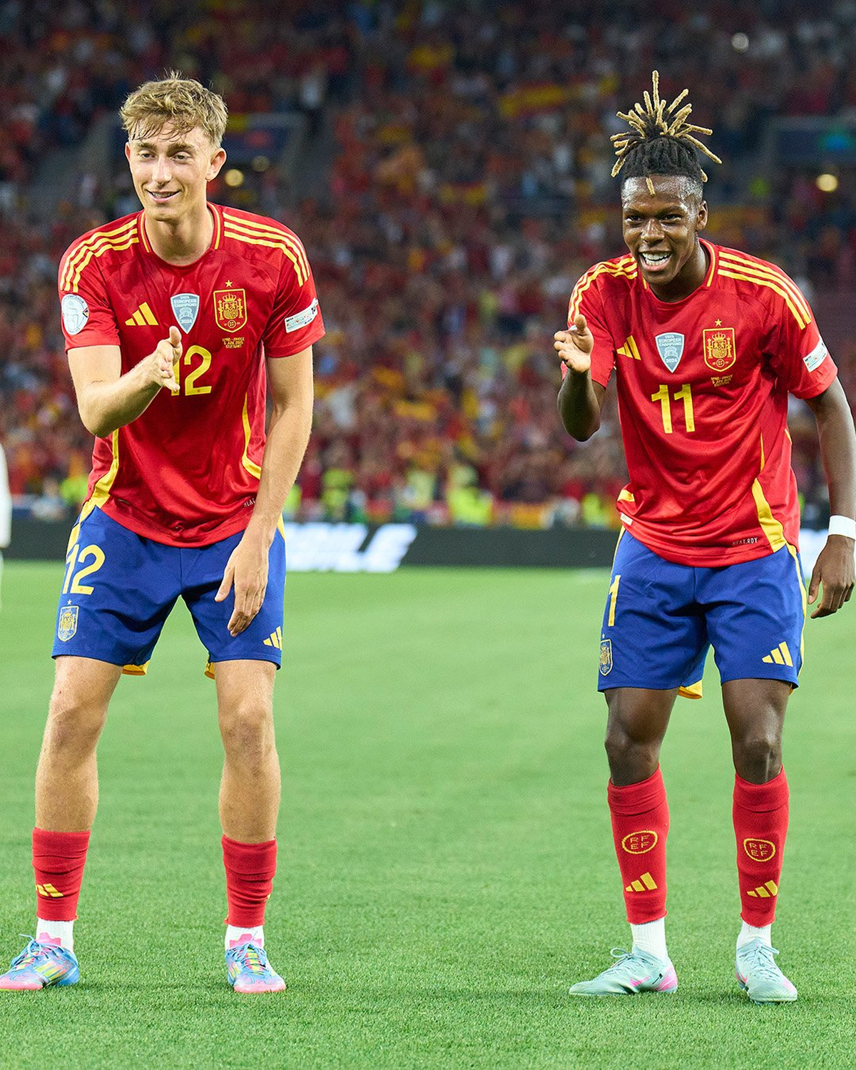 España derrotó 5 a 4 a Francia y jugará la final de la UEFA Nations League. España derrotó 5 a 4 a Francia y jugará la final de la UEFA Nations League.