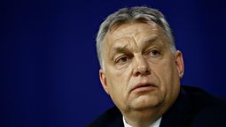 altText(Hungría bloquea nuevo paquete de sanciones de la UE a Rusia)}