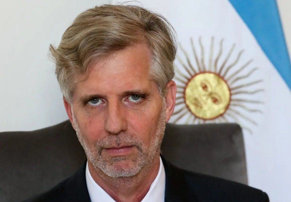 Sergio Darío Neiffert. Sergio Darío Neiffert.