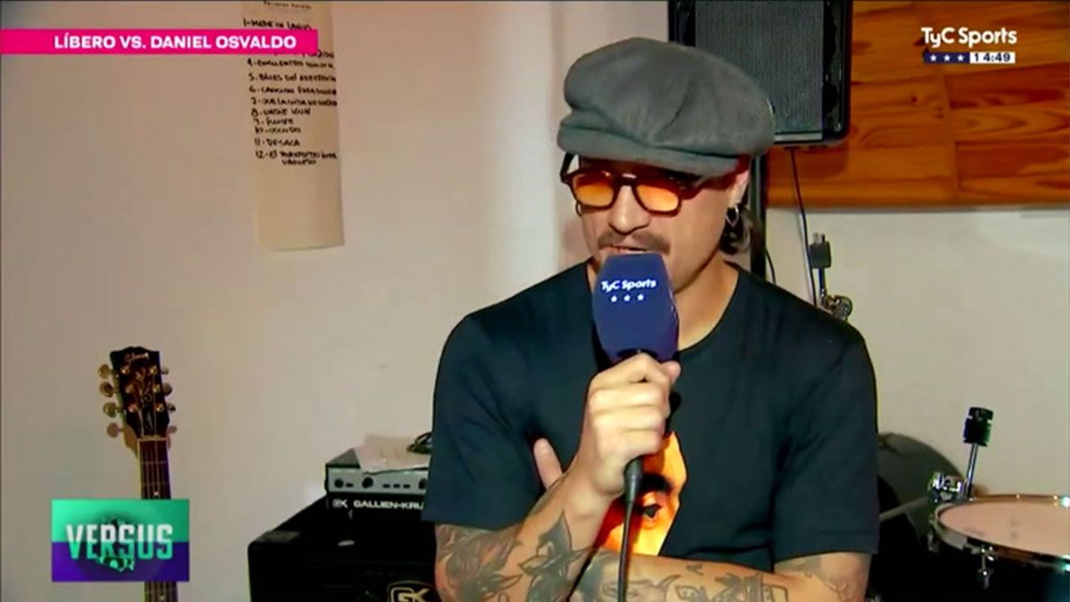 Daniel Osvaldo volvió a recordar en un reportaje su paso por Boca y culpó al entonces DT Guillermo Barros Schelotto por echarlo y lo tildó de “cobarde”. (Foto: Captura TV) Daniel Osvaldo volvió a recordar en un reportaje su paso por Boca y culpó al entonces DT Guillermo Barros Schelotto por echarlo y lo tildó de “cobarde”. (Foto: Captura TV)