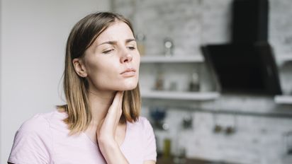 El síntoma de Parkinson que se puede detectar cuando se come