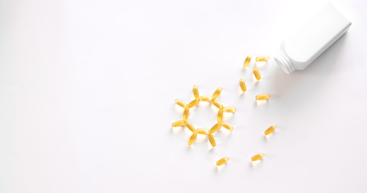La vitamina D también es conocida como la "vitamina del sol". La vitamina D también es conocida como la "vitamina del sol".