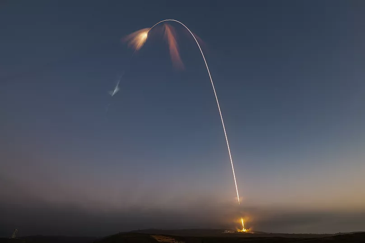 Gray fue explícito al evaluar el riesgo: "No presenta ningún peligro para nadie, aunque sí pone de relieve la despreocupación sobre cómo se eliminan los restos de hardware espacial". Gray fue explícito al evaluar el riesgo: "No presenta ningún peligro para nadie, aunque sí pone de relieve la despreocupación sobre cómo se eliminan los restos de hardware espacial".