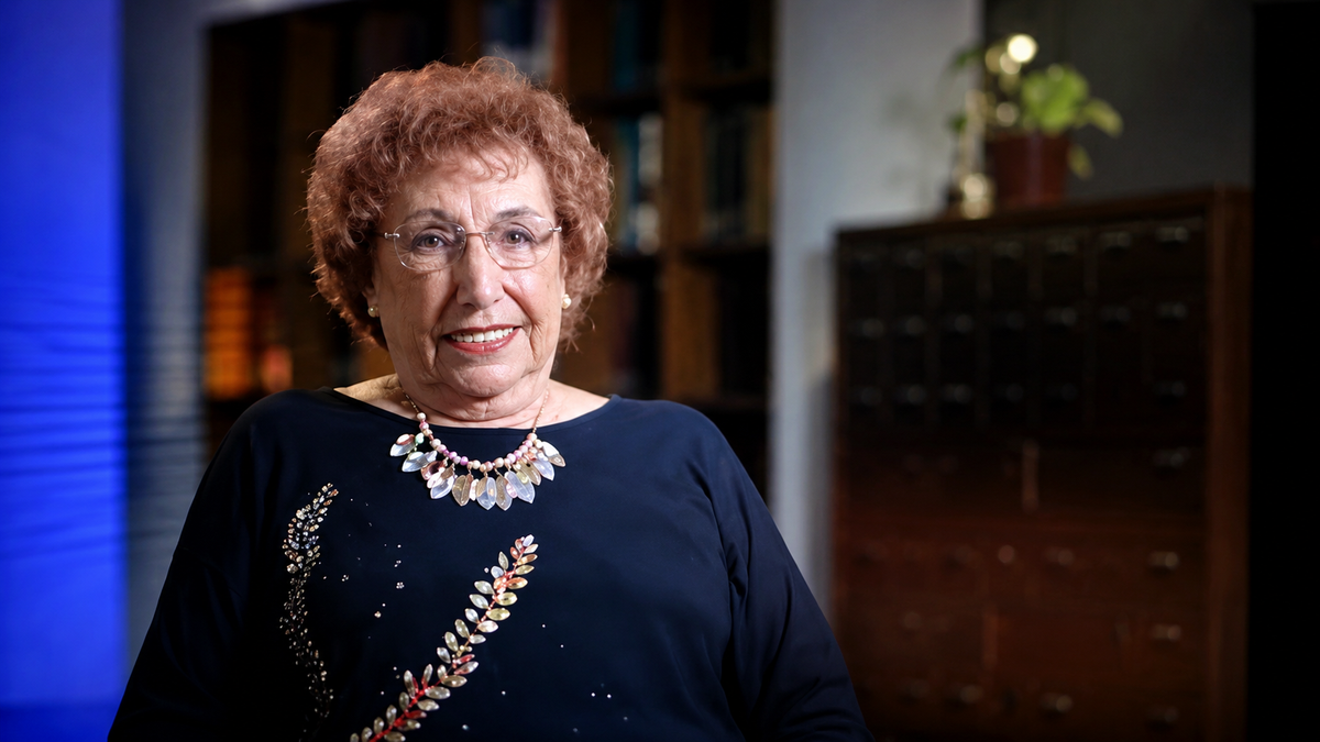 Silvia Pérez Simondini Silvia Pérez Simondini