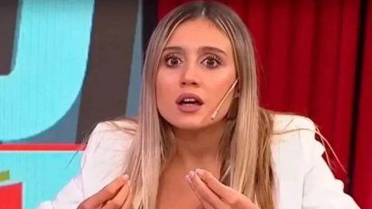 Repudio en River a Morena Beltrán y Daniel Arcucci (por Racing Club)