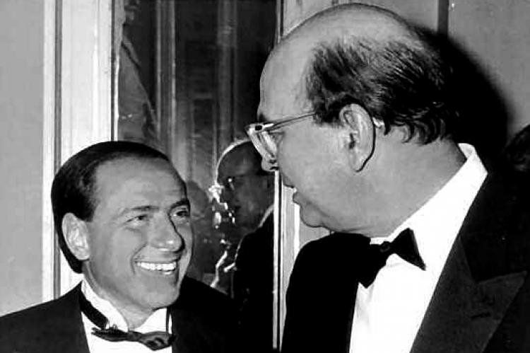 Silvio Berlusconi y Bettino Craxi, en 1984.