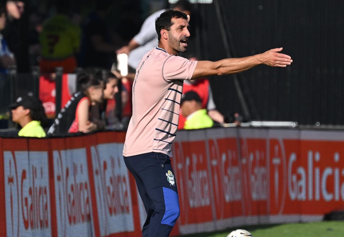 Fernando Zaniratto, afuera: el DT fue eyectado de su cargo como DT del Lobo a principios de semana Fernando Zaniratto, afuera: el DT fue eyectado de su cargo como DT del Lobo a principios de semana