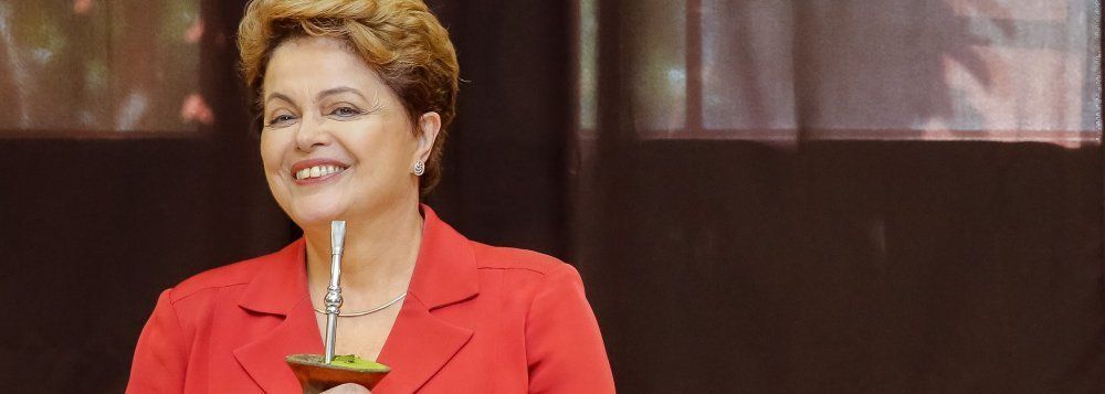 Ya pasaron los tiempos de Dilma feliz, tomando mate.