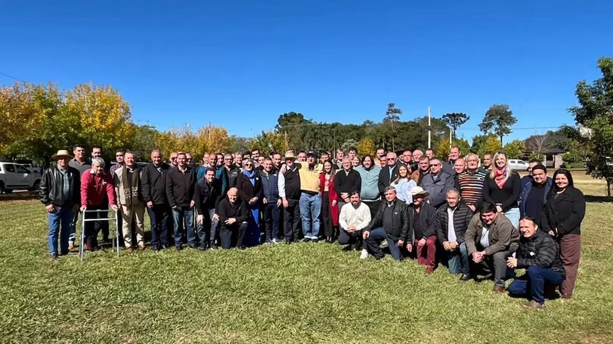 Intendentes de Misiones que apoyan a Passalacqua. Intendentes de Misiones que apoyan a Passalacqua.