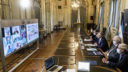 altText(Alberto F. define este 26/12 con gobernadores y Larreta el inicio de la campaña de vacunación (disponen cuotas de dosis a provincias))}