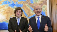 El primer ministro de Israel, Benjamín Netanyahu, recibió en Jerusalén al presidente argentino Javier Milei y le dedicó un mensaje público en redes sociales en el que destacó la cercanía entre ambos países. FOTO NA:@netanyahu El primer ministro de Israel, Benjamín Netanyahu, recibió en Jerusalén al presidente argentino Javier Milei y le dedicó un mensaje público en redes sociales en el que destacó la cercanía entre ambos países. FOTO NA:@netanyahu
